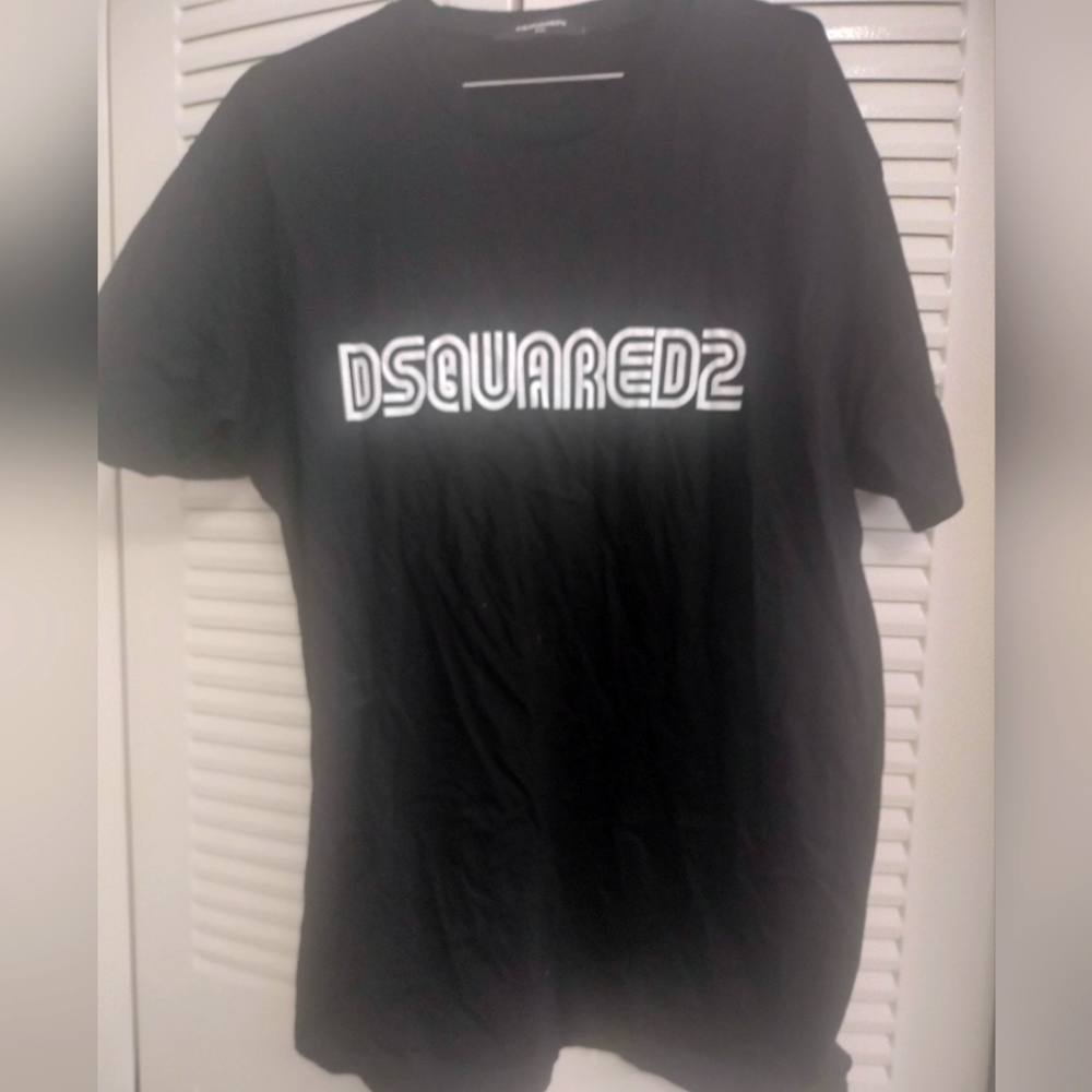 Authentic men's d squared t shirt xl
